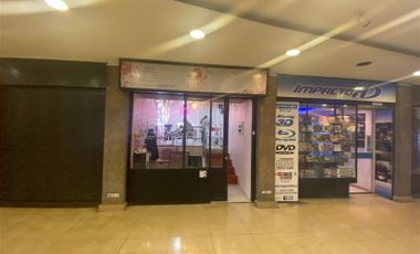Local Comercial en Venta en Metro Los Leones