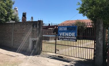 Venta Lote con pileta barrio Los Alamos Longchamps