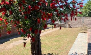 Venta Lote con pileta barrio Los Alamos Longchamps