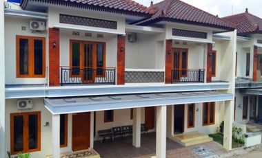 Rumah Baru Desain Mewah Dalam Perumahan di Pusat Kota Yogyakarta
