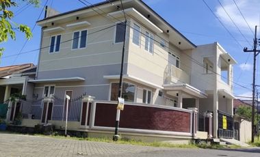 Rumah Mewah.. Pondok Candra Waru 1.65 M negoo