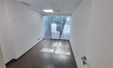 Moderna Oficina en Venta en Las Condes