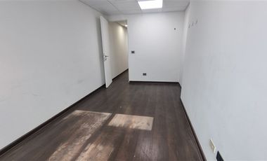 Moderna Oficina en Venta en Las Condes