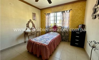 Se vende casa en Altos de Panamá