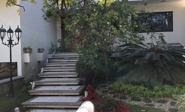 Renta Residencia amueblada en  Residencial San Carlos