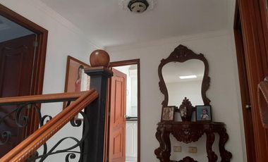 casa en venta en cambulos. Cod V1943