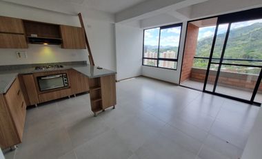 apartamento en arriendo en centro. Cod A512382