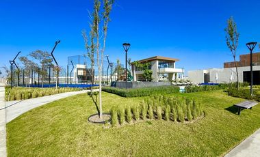 SUR EN VILANOVA EXCELENTE TERRENO MUY CERCA DEL AREA COMUN Y SUPER UBICACION