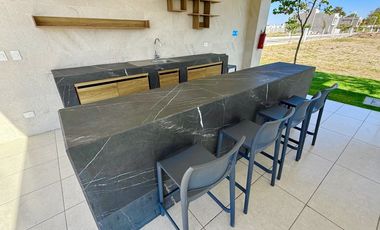 SUR EN VILANOVA EXCELENTE TERRENO MUY CERCA DEL AREA COMUN Y SUPER UBICACION