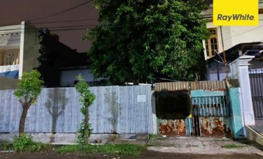 Disewakan Rumah Bisa Untuk Caffe di Jl. Blambangan, Surabaya