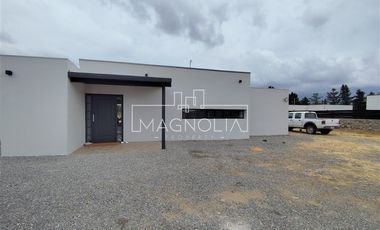 Casa en arriendo de 2 dorm. en Mostazal