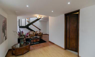 edificio en venta en santa barbara central-usaquén. Cod V1001047