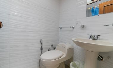 edificio en venta en santa barbara central-usaquén. Cod V1001047