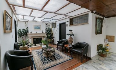 edificio en venta en santa barbara central-usaquén. Cod V1001047