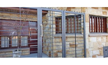 IMPONENTE CHALET EN EL CORAZON DE PERALTA RAMOS