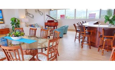 Oportunidad! Se Vende el más amplio Penthouse en Playa Caracol