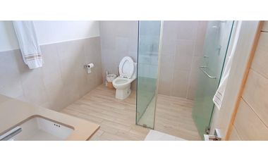 Oportunidad! Se Vende el más amplio Penthouse en Playa Caracol