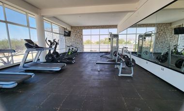 Casa en venta al poniente, en XARAMA