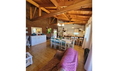 VENTA CASA 3 AMBIENTES CON PILETA Y QUINCHO EN MAR CHIQUITA