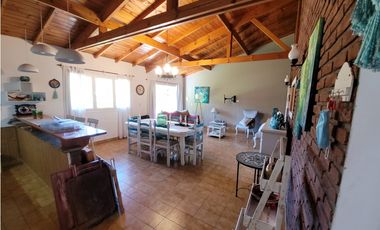 VENTA CASA 3 AMBIENTES CON PILETA Y QUINCHO EN MAR CHIQUITA