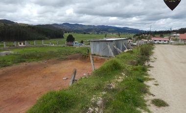 Terreno de venta en Tarqui – código:14790