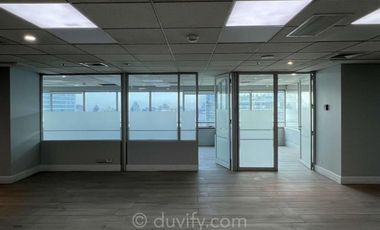 Oficina en Arriendo en Edificio World Trade Center