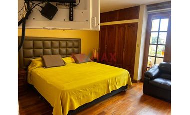 Se Alquila Casa  De 3 Pisos Con Excelentes Acabados En Urbanización El Golf A 14,000 Soles