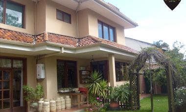 Casa de venta en Hotel Oro Verde – código:8572