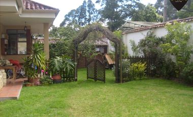 Casa de venta en Hotel Oro Verde – código:8572