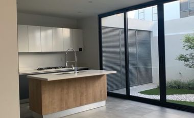 CASA EN VENTA EN  RESIDENCIAL TOSSA