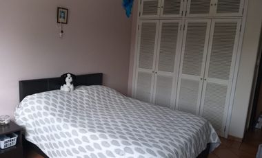 VENTA de casa en Urbanización El Alamo Km 2.5 Samborondón