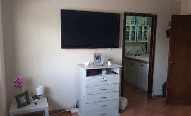 VENTA de casa en Urbanización El Alamo Km 2.5 Samborondón