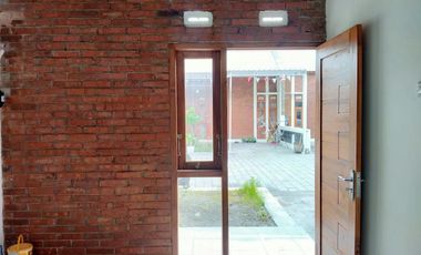 Rumah Murah Siap Huni Konsep Klassic di Prambanan