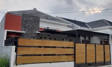 Rumah Dijual Pesan Bangun Primary SHM di Tengah Kota Kudus
