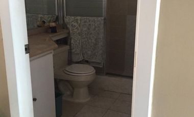 Grande casa en venta - Las Pirámides (J Luna)