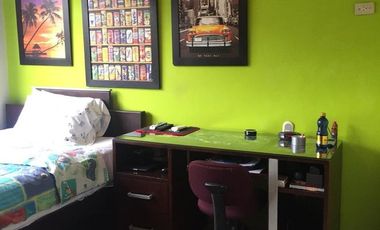Grande casa en venta - Las Pirámides (J Luna)