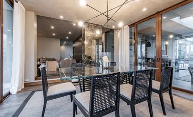 Casa en venta de 6D/5B en Colina