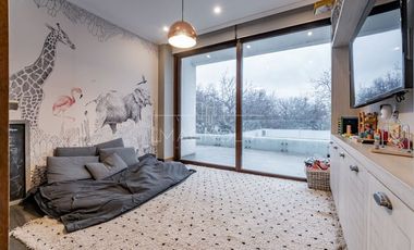 Casa en venta de 6D/5B en Colina