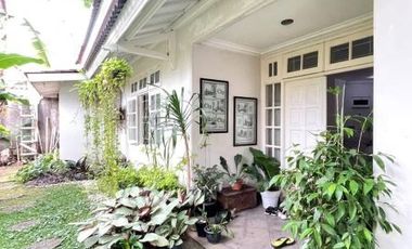 DIJUAL RUMAH at Jl AMPERA / KEMANG, JAKSEL (JUAL BAWAH NJOP)