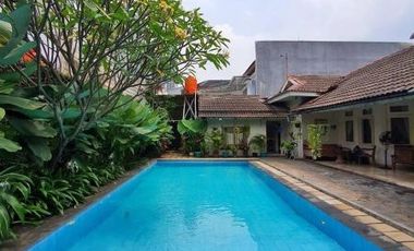 DIJUAL RUMAH at Jl AMPERA / KEMANG, JAKSEL (JUAL BAWAH NJOP)