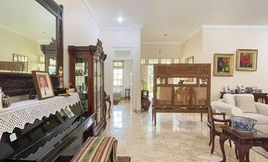 DIJUAL RUMAH at Jl AMPERA / KEMANG, JAKSEL (JUAL BAWAH NJOP)