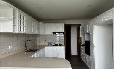 Casa en arriendo ubicada en Altos del Poblado