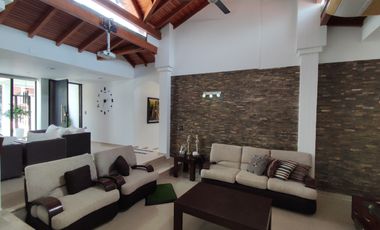 casa en venta en la floresta. Cod V20064