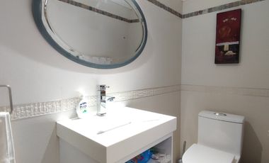 casa en venta en la floresta. Cod V20064