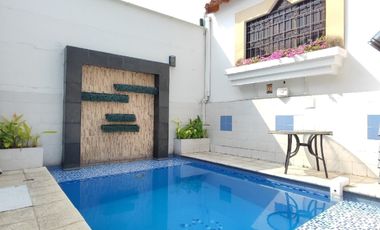 casa en venta en la floresta. Cod V20064