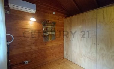 Venta casa de madera 4D + 3B + 4E, Altos de Mitrinhue, Km 21