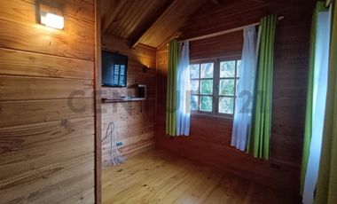 Venta casa de madera 4D + 3B + 4E, Altos de Mitrinhue, Km 21