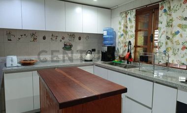 Venta casa de madera 4D + 3B + 4E, Altos de Mitrinhue, Km 21
