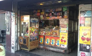EXCELENTE FONDO DE COMERCIO KIOSCO EN PLENO CENTRO COMERCIAL DE SUAREZ CON MUY BUENA TRAYECTORIA EN LA ZONA. IDEAL INVERSOR