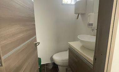 ARRIENDO de OFICINAS en SABANETA